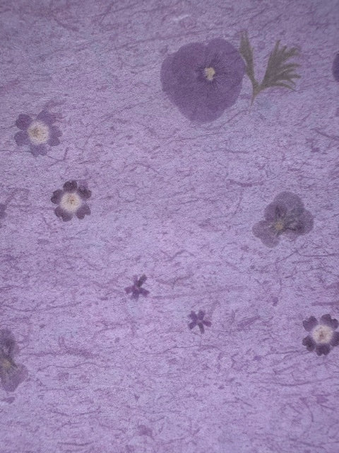 Vintage Market - Paper Pizazz - Purple "Handmade" Flowers 12x12 Paper