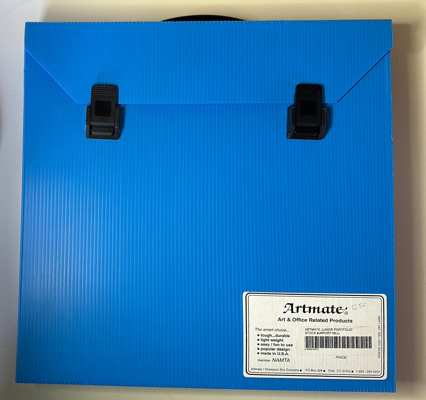 Artmate - Junior Portfolio Blue